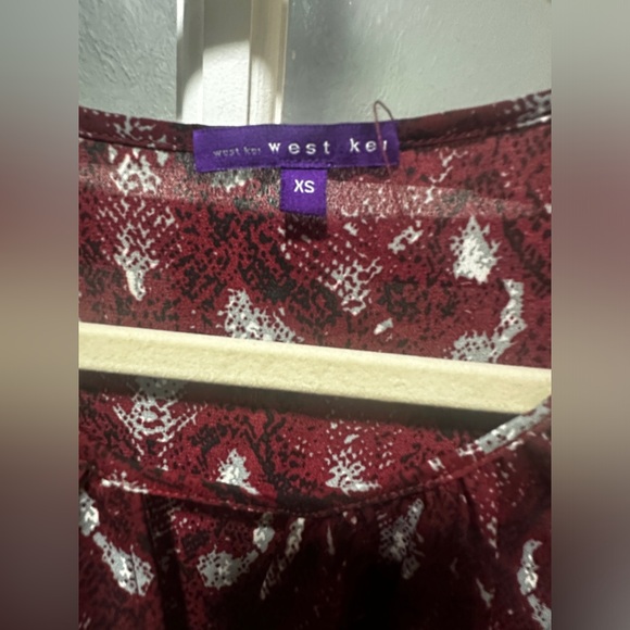 NWOT West Kei Red Front Tie Top - Picture 3 of 4